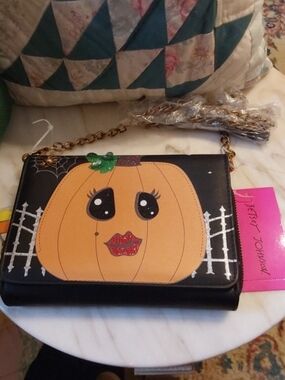 NWT Betsey Johnson Pumpkin Crossibody Bag, Black Cat Leather Purse
